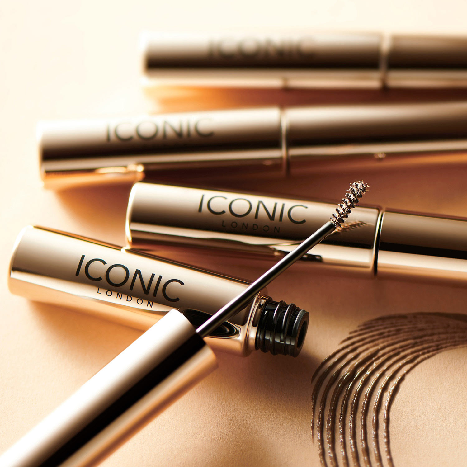 BROW TINT AND TEXTURE (GEL PARA CEJAS CON COLOR)